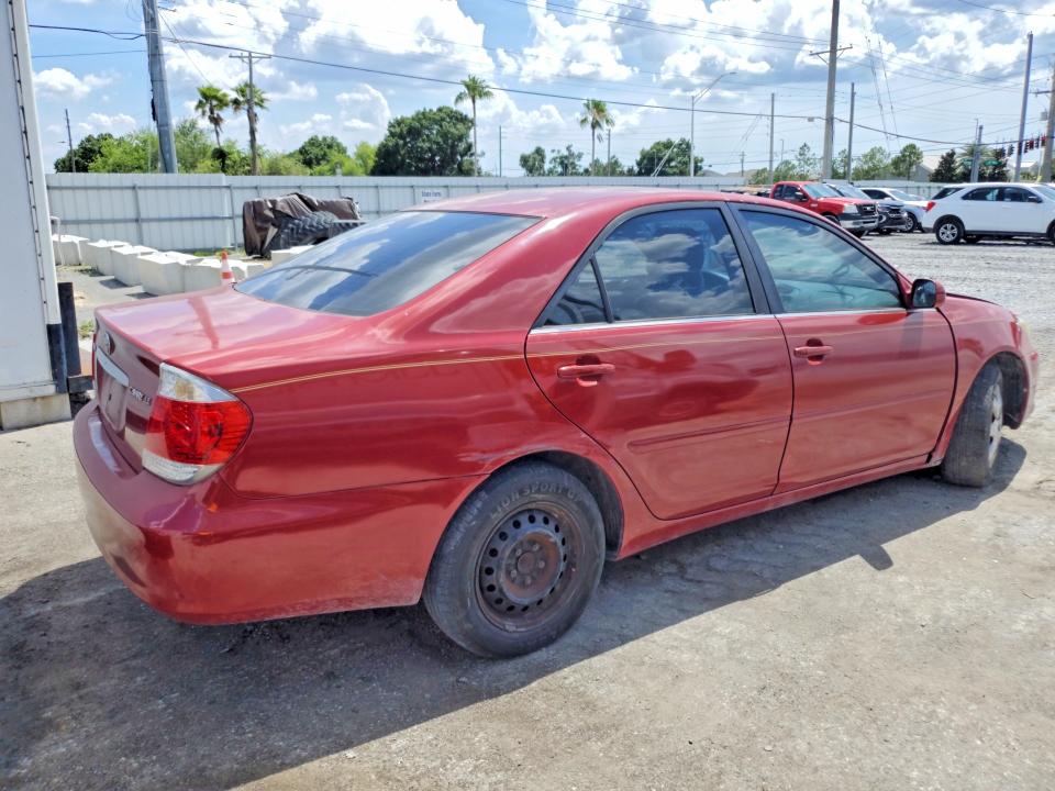 54418536 :رقم المزاد ، 4T1BE32K95U061126 vin ، 2005 Toyota Camry مزاد بيع