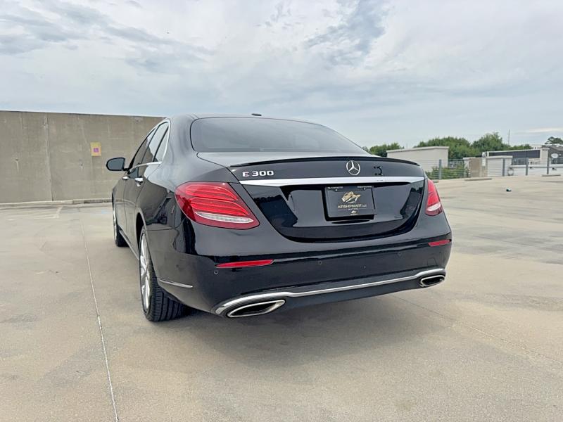 2018 Mercedes-benz E მანქანა იყიდება აუქციონზე, vin: WDDZF4JB2JA294127, აუქციონის ნომერი: 53282516