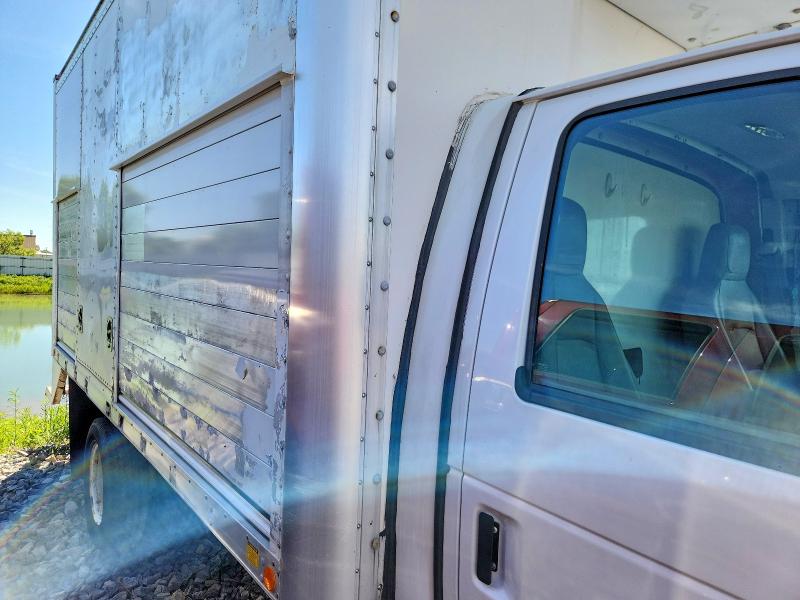 52956036 :رقم المزاد ، 1FDXE4FL4BDA36600 vin ، 2011 Ford E450 مزاد بيع