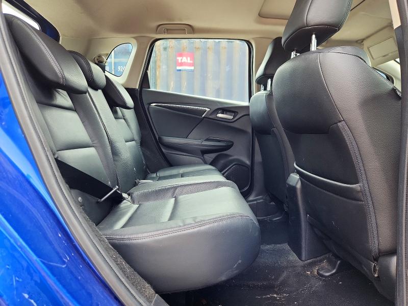 54878266 :رقم المزاد ، 3HGGK5H81FM778508 vin ، 2015 Honda Fit مزاد بيع