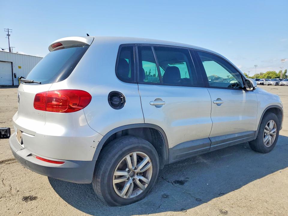 Aukcja sprzedaży 2012 Volkswagen Tiguan, vin: WVGAV7AX2CW568628, numer aukcji: 52711256