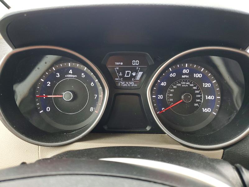 2015 Hyundai Elantra მანქანა იყიდება აუქციონზე, vin: 5NPDH4AE2FH561520, აუქციონის ნომერი: 52192196