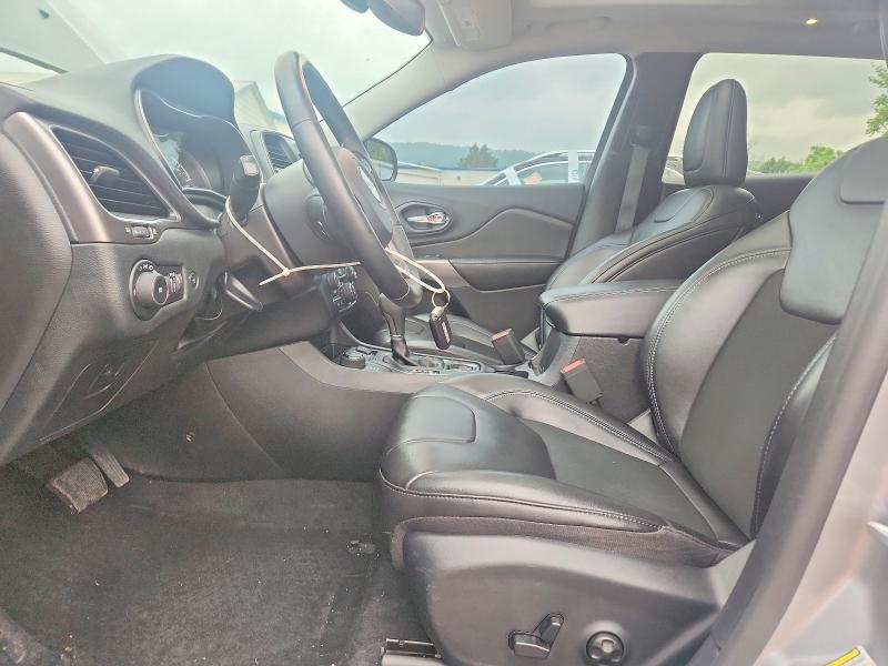 55205116 :رقم المزاد ، 1C4PJMLB5KD401765 vin ، 2019 Jeep Cherokee مزاد بيع
