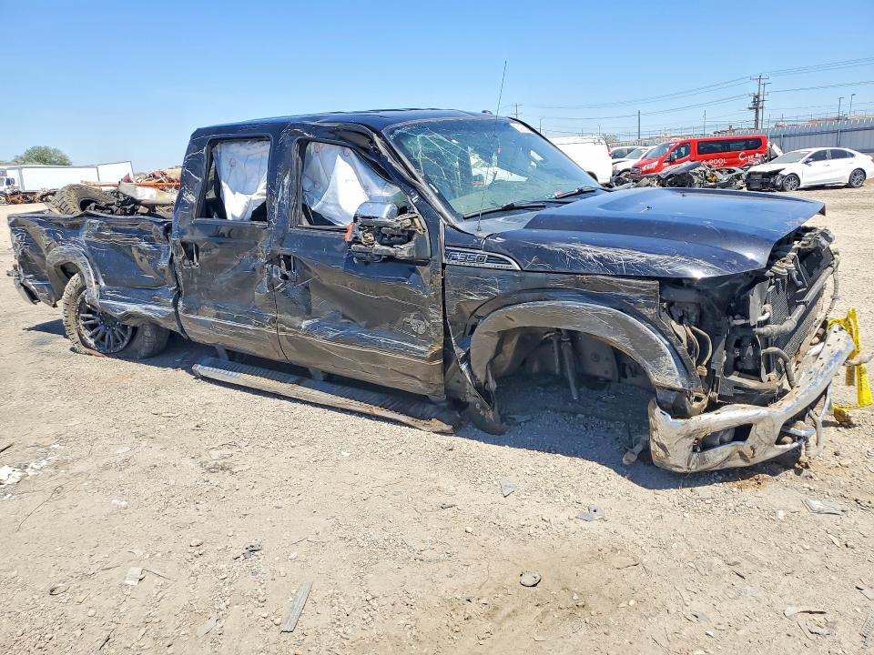 54183306 :رقم المزاد ، 1FT8W3BT9FEC97548 vin ، 2015 Ford F350 مزاد بيع