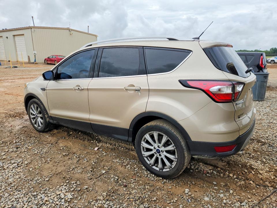 2017 Ford Escape მანქანა იყიდება აუქციონზე, vin: 1FMCU0J91HUF01932, აუქციონის ნომერი: 54653116