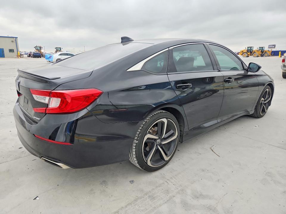 53137516 :رقم المزاد ، 1HGCV1F30KA074653 vin ، 2019 Honda Accord مزاد بيع