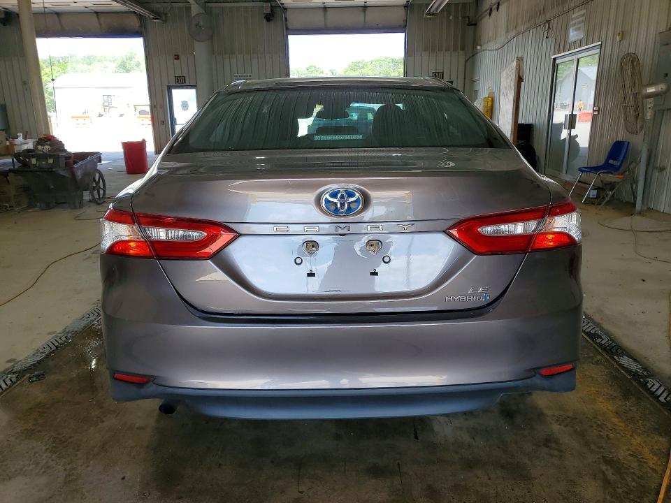 2018 Toyota Camry მანქანა იყიდება აუქციონზე, vin: 4T1B31HK8JU002029, აუქციონის ნომერი: 52401636
