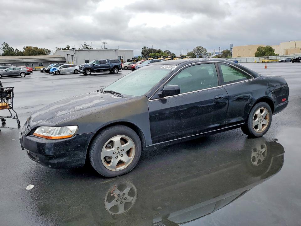 Продажа на аукционе авто 2000 Honda Accord, vin: 1HGCG2251YA005969, номер лота: 52465026