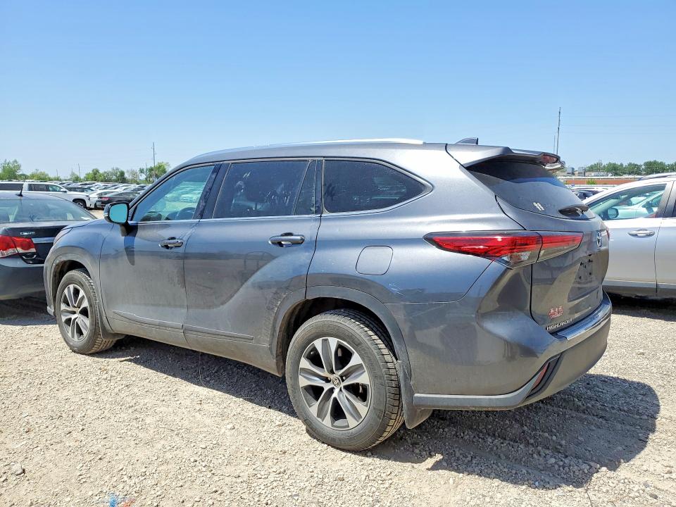Продажа на аукционе авто 2021 Toyota Highlander, vin: 5TDGZRBH2MS057315, номер лота: 52103846