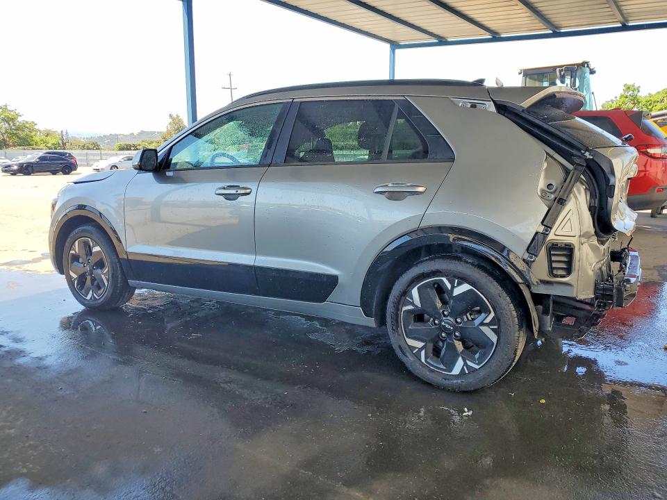 Продажа на аукционе авто 2023 Kia Niro, vin: KNDCR3L12P5025598, номер лота: 52968876