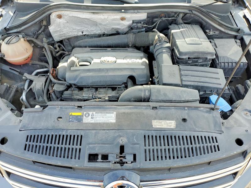 52230296 :رقم المزاد ، WVGJV7AX2FW578063 vin ، 2015 Volkswagen Tiguan مزاد بيع