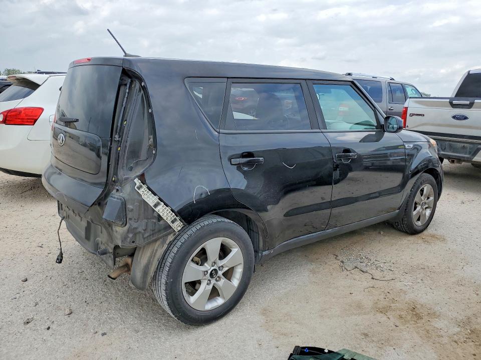 Продаж на аукціоні авто 2018 Kia Soul, vin: KNDJN2A22J7896120, номер лоту: 52494106