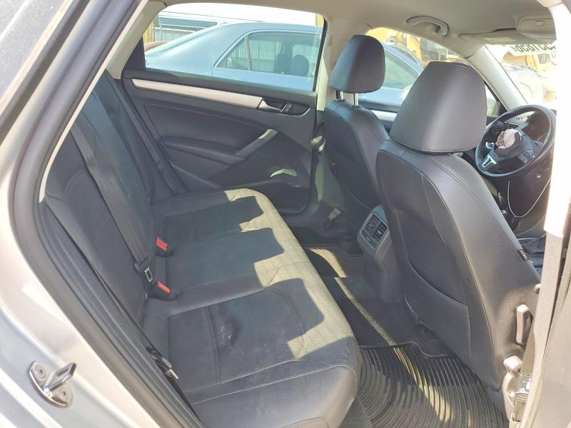 53551856 :رقم المزاد ، 1VWBP7A32DC037705 vin ، 2013 Volkswagen Passat مزاد بيع
