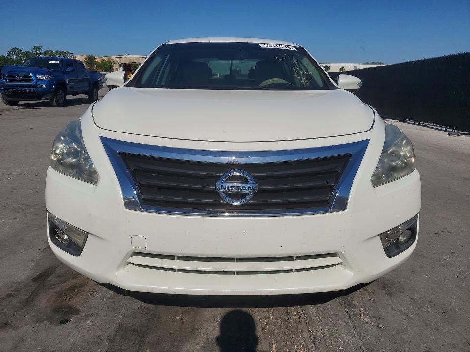 Продажа на аукционе авто 2015 Nissan Altima, vin: 1N4AL3AP6FN405757, номер лота: 53437016