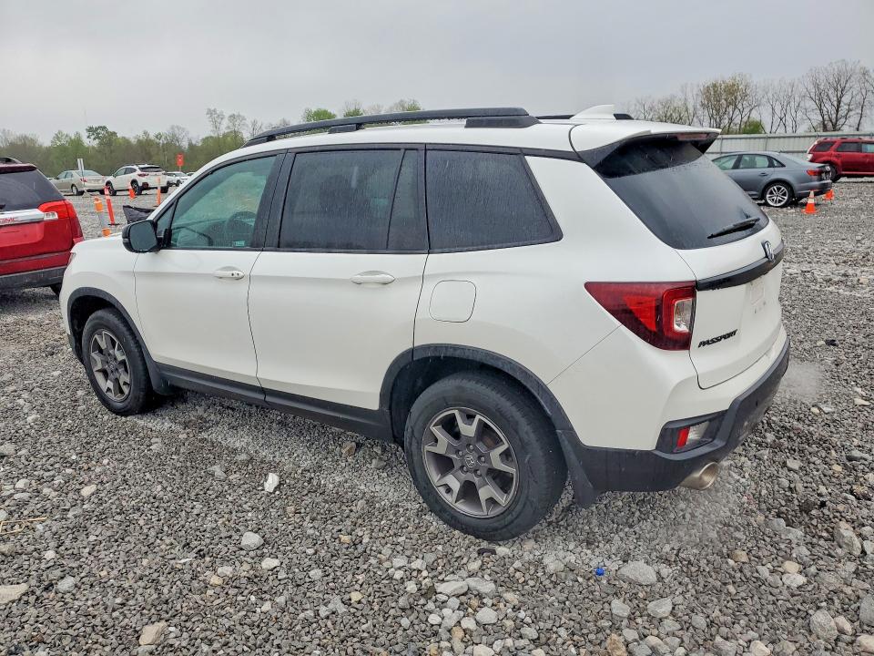 51530936 :رقم المزاد ، 5FNYF8H68NB008574 vin ، 2022 Honda Passport مزاد بيع