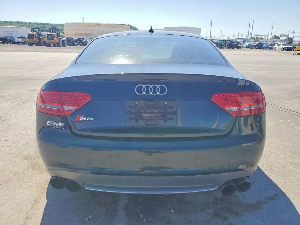 Продажа на аукционе авто 2011 Audi S5, vin: WAU3VAFR0BA077391, номер лота: 53418826