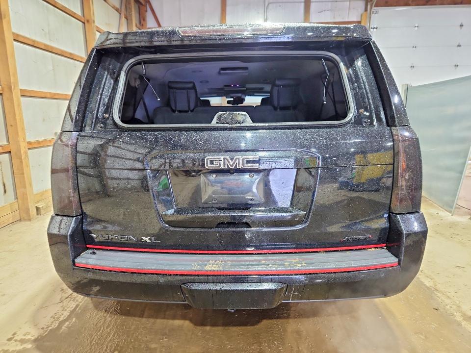 2018 Gmc Yukon Xl მანქანა იყიდება აუქციონზე, vin: 1GKS2GKCXJR283835, აუქციონის ნომერი: 51669796