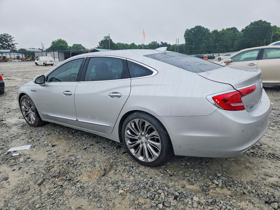 55496726 :رقم المزاد ، 1G4ZR5SS8HU125417 vin ، 2017 Buick Lacrosse مزاد بيع