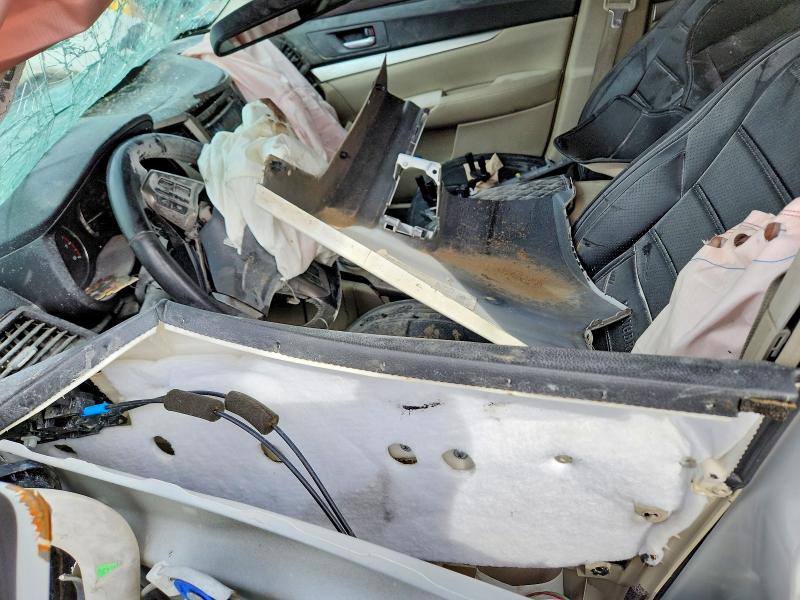 52443146 :رقم المزاد ، 4S3BMBB67C3019951 vin ، 2012 Subaru Legacy مزاد بيع