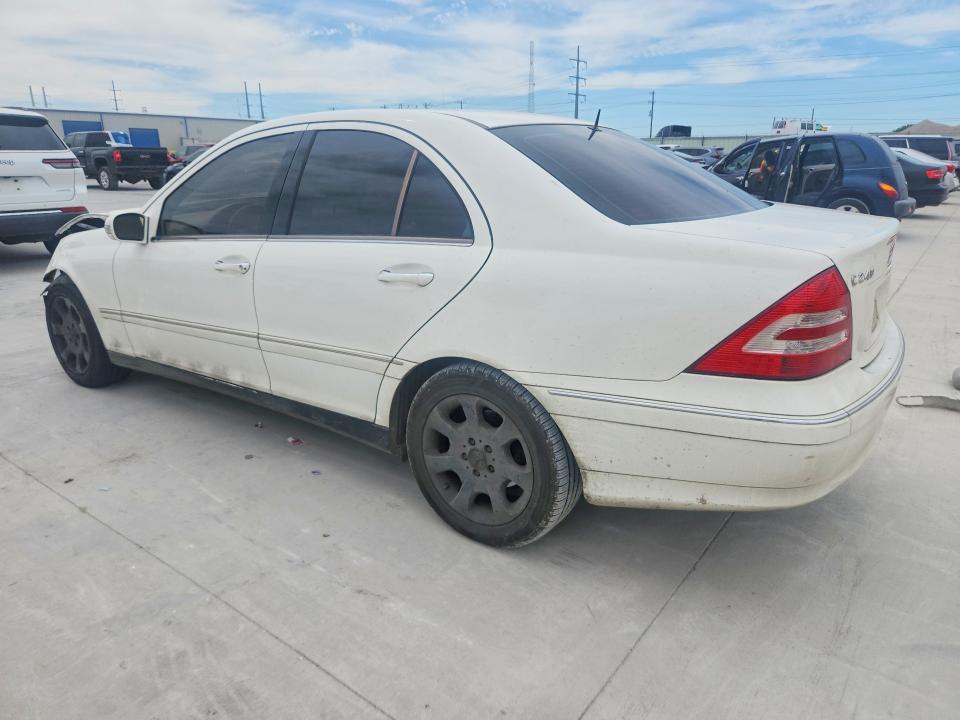 52773256 :رقم المزاد ، WDBRF61J05A728756 vin ، 2005 Mercedes-benz C مزاد بيع