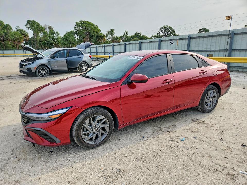 52997526 :رقم المزاد ، KMHLM4DG3RU657697 vin ، 2024 Hyundai Elantra مزاد بيع