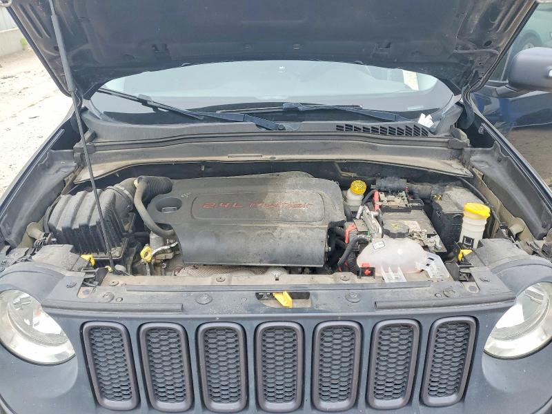 2015 Jeep Renegade მანქანა იყიდება აუქციონზე, vin: ZACCJBCT3FPC35796, აუქციონის ნომერი: 52605606