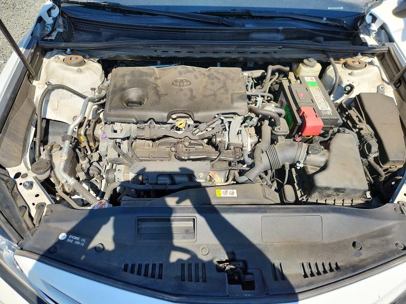 Продажа на аукционе авто 2018 Toyota Camry, vin: 4T1B11HK6JU510800, номер лота: 52172356