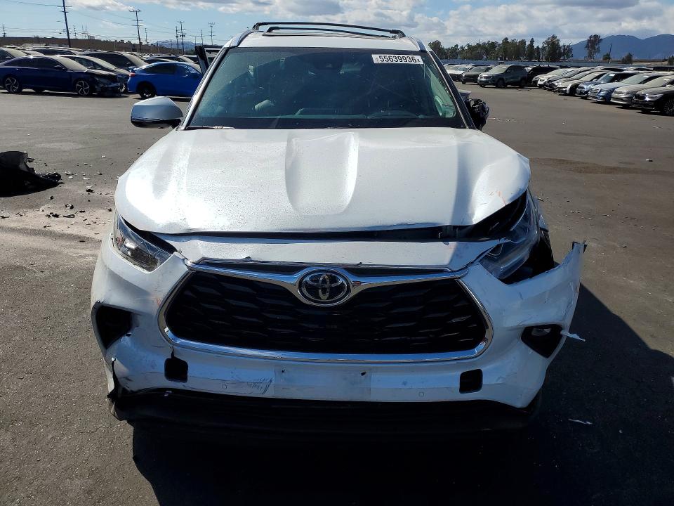 2022 Toyota Highlander მანქანა იყიდება აუქციონზე, vin: 5TDDZRBH0NS214439, აუქციონის ნომერი: 55639936
