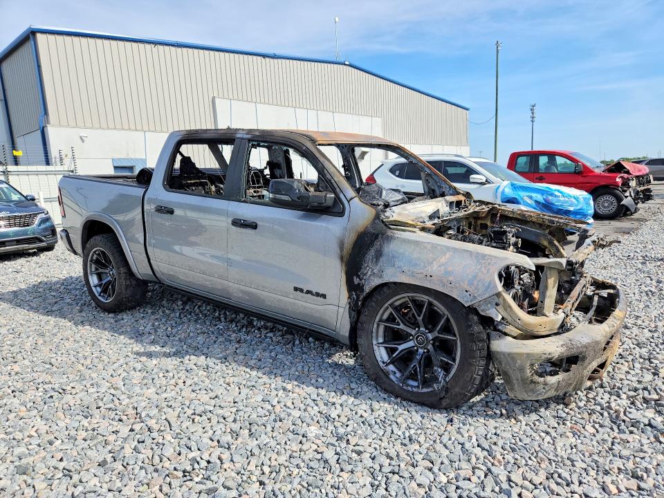 Продажа на аукционе авто 2023 Ram 1500, vin: 1C6SRFHT8PN621605, номер лота: 52604166