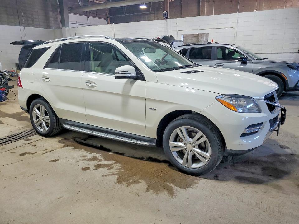 2012 Mercedes-benz Ml მანქანა იყიდება აუქციონზე, vin: 4JGDA5HB8CA017821, აუქციონის ნომერი: 53826866