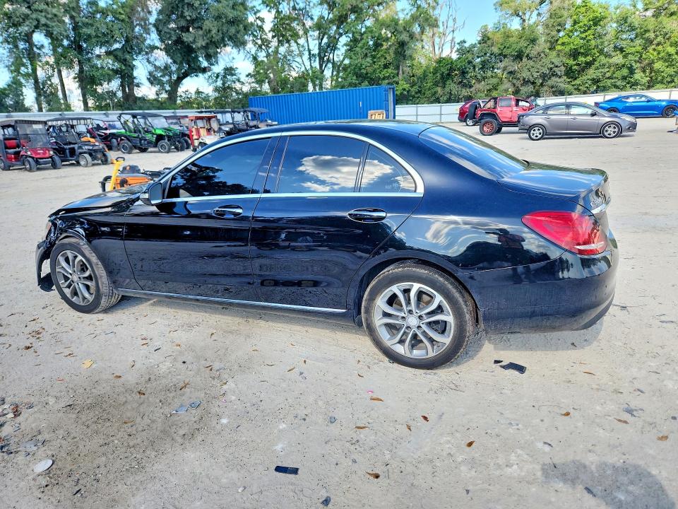 Продажа на аукционе авто 2015 Mercedes-benz C, vin: 55SWF4KB6FU042373, номер лота: 53400236