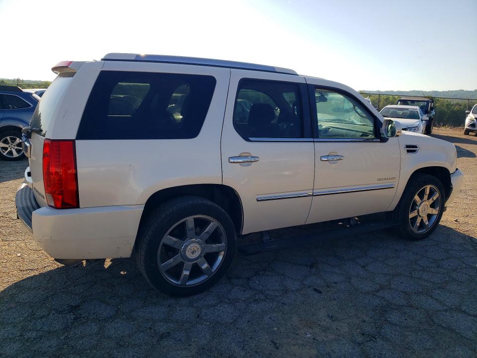 2011 Cadillac Escalade მანქანა იყიდება აუქციონზე, vin: 1GYS4CEF9BR271319, აუქციონის ნომერი: 53293006