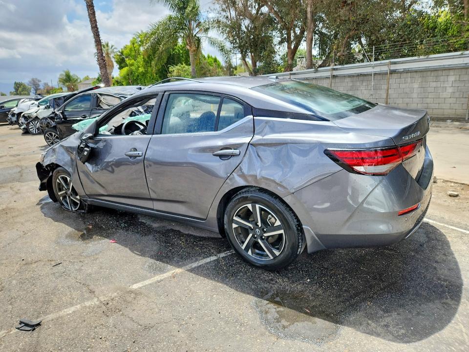 2025 Nissan Sentra მანქანა იყიდება აუქციონზე, vin: 3N1AB8CV0SY416825, აუქციონის ნომერი: 55159336