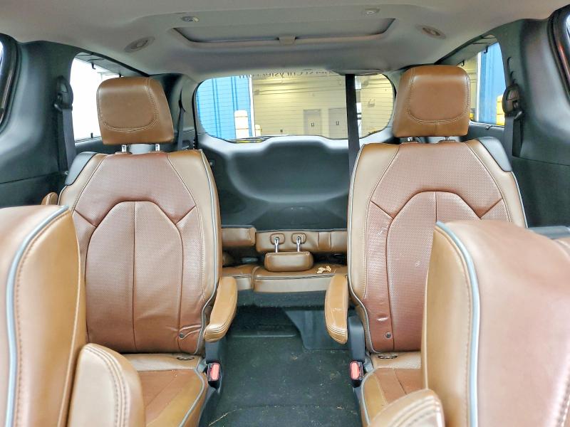 Продажа на аукционе авто 2017 Chrysler Pacifica, vin: 2C4RC1GGXHR532980, номер лота: 52844046