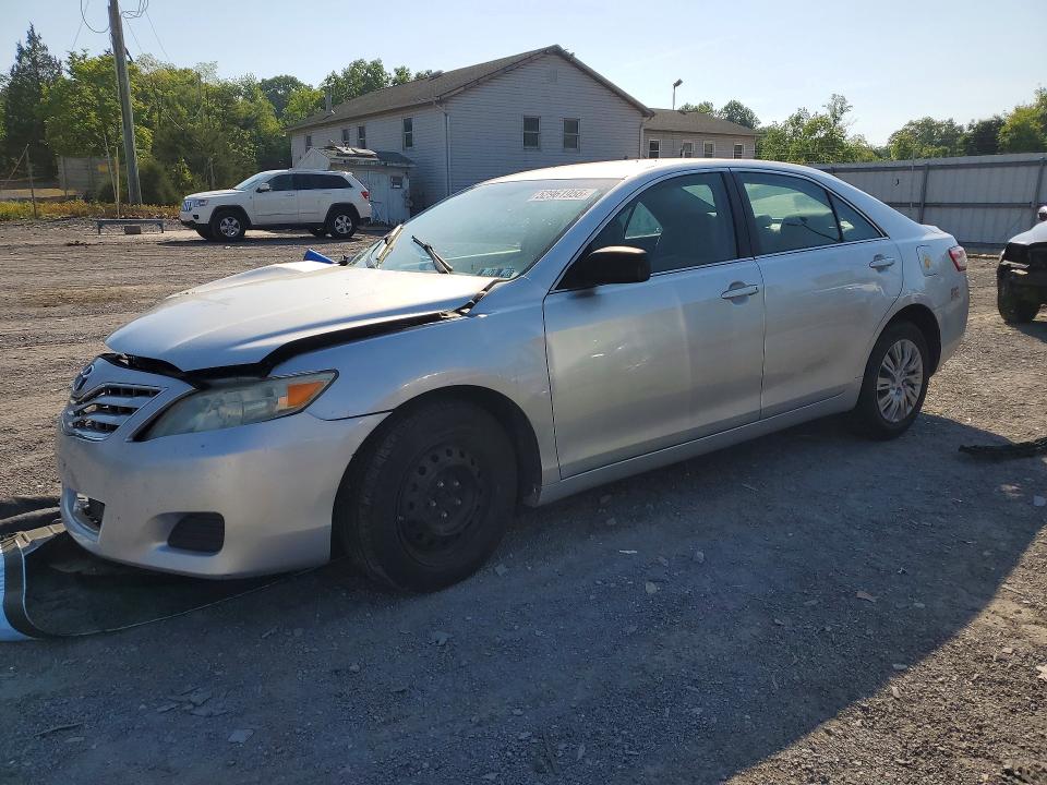 2010 Toyota Camry მანქანა იყიდება აუქციონზე, vin: 4T1BF3EK1AU059681, აუქციონის ნომერი: 52961956