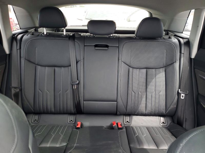 Продажа на аукционе авто 2019 Audi E-tron, vin: WA1VABGE2KB008490, номер лота: 52086556