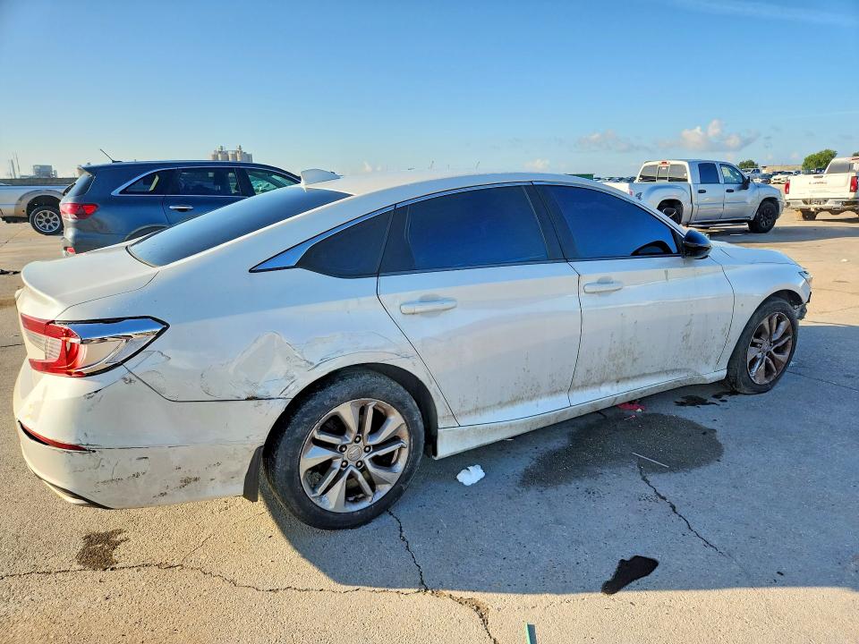 Продаж на аукціоні авто 2018 Honda Accord, vin: 1HGCV1F11JA060922, номер лоту: 54551016