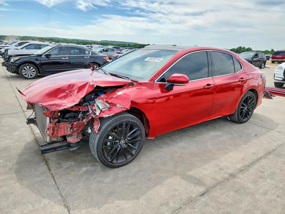 Продажа на аукционе авто 2022 Toyota Camry, vin: 4T1K61AK2NU070303, номер лота: 52420216