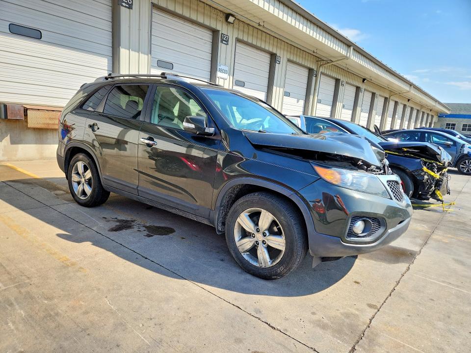 52267956 :رقم المزاد ، 5XYKU4A69CG207427 vin ، 2012 Kia Sorento مزاد بيع