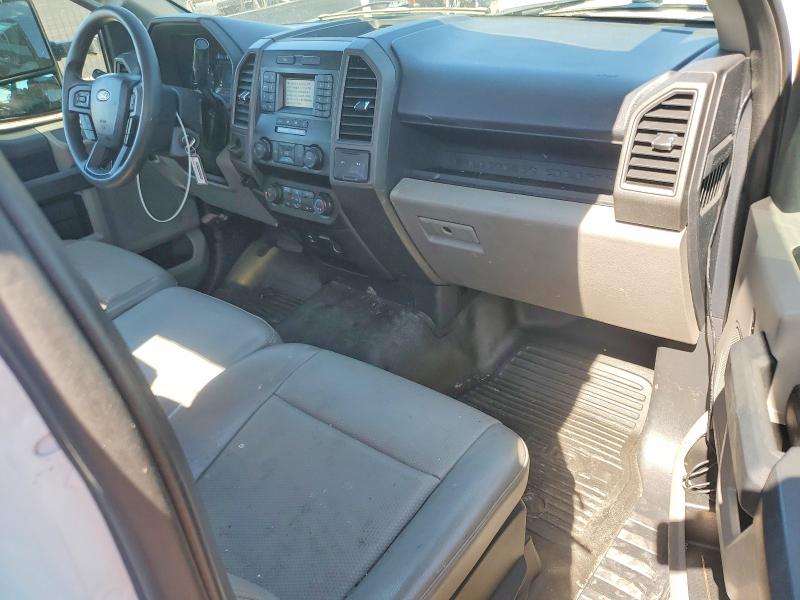 52900476 :رقم المزاد ، 1FDRF3E6XNEC66944 vin ، 2022 Ford F350 مزاد بيع