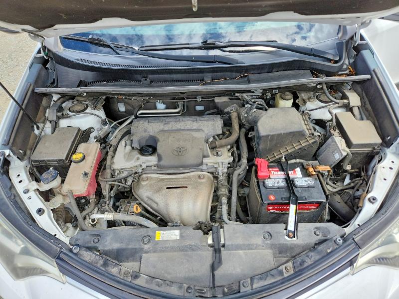 54820286 :رقم المزاد ، 2T3ZFREV3JW439298 vin ، 2018 Toyota Rav4 مزاد بيع