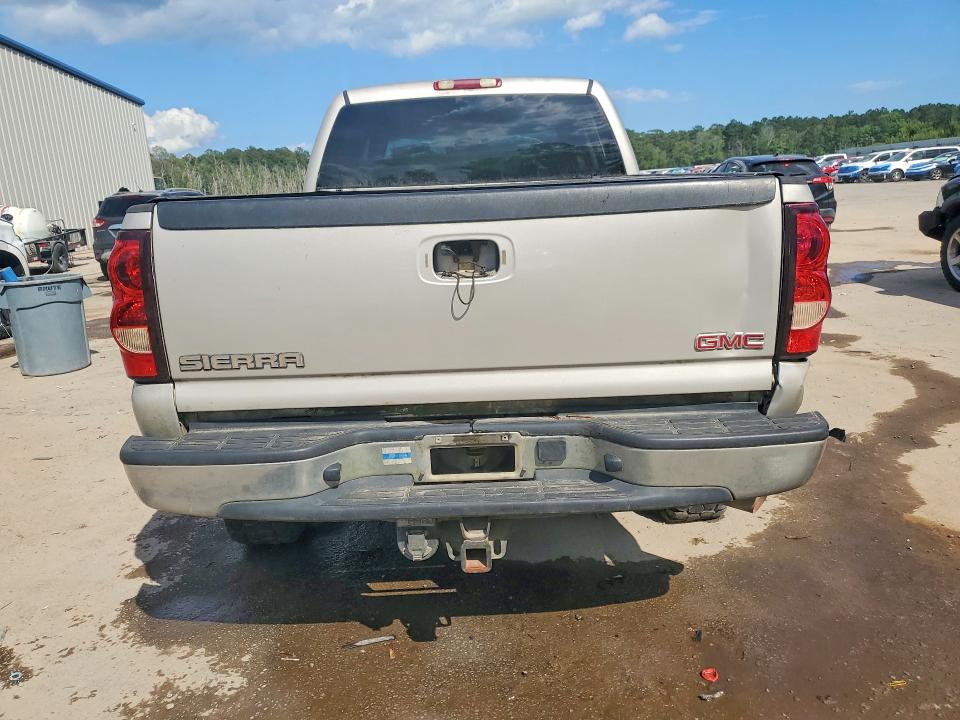 Продаж на аукціоні авто 2005 Gmc Sierra, vin: 1GTHK23UX5F802129, номер лоту: 53999786