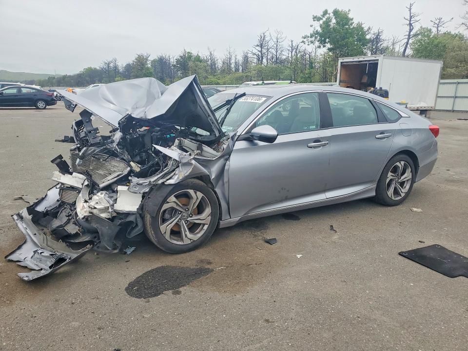 55274106 :رقم المزاد ، 1HGCV1F5XLA102672 vin ، 2020 Honda Accord مزاد بيع