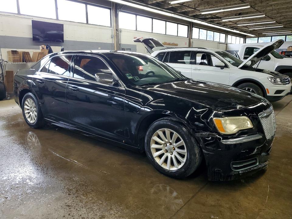 2014 Chrysler 300 მანქანა იყიდება აუქციონზე, vin: 2C3CCAAG5EH161912, აუქციონის ნომერი: 53133736