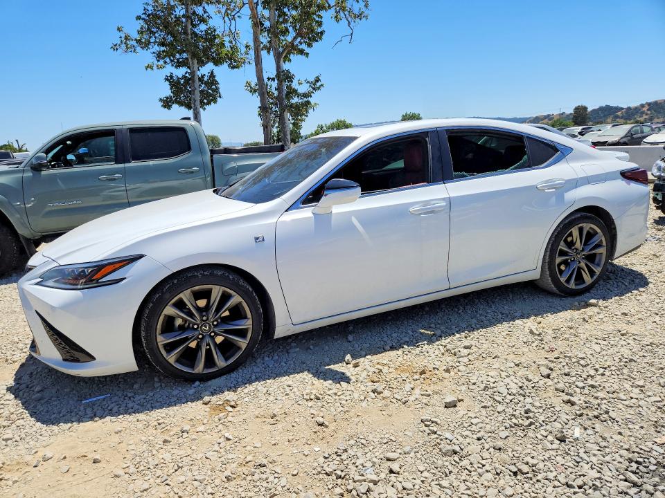 Продажа на аукционе авто 2019 Lexus Es, vin: 58ABZ1B19KU025988, номер лота: 54843036