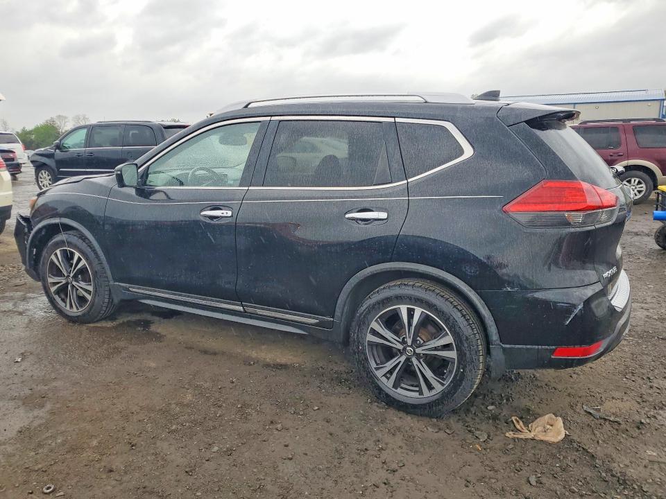 52660456 :رقم المزاد ، JN8AT2MT2HW401560 vin ، 2017 Nissan Rogue مزاد بيع