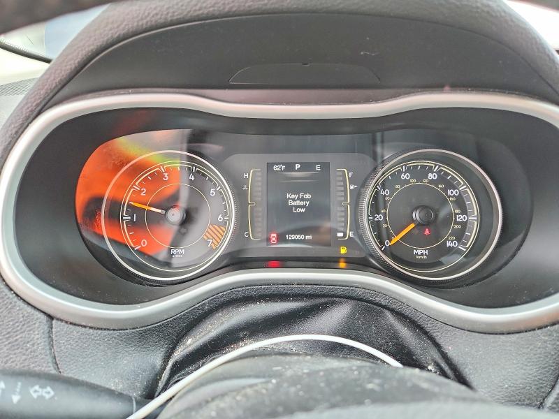 2015 Jeep Cherokee მანქანა იყიდება აუქციონზე, vin: 1C4PJLCB7FW677417, აუქციონის ნომერი: 52140446