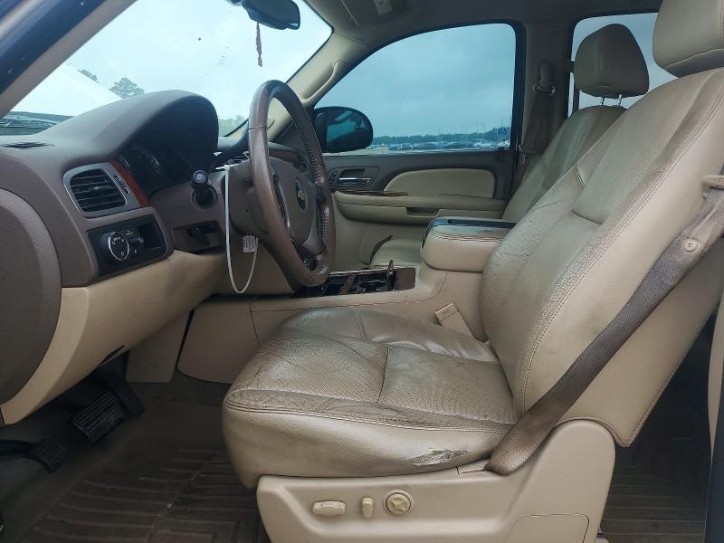 52651526 :رقم المزاد ، 1GNFC33J49R260215 vin ، 2009 Chevrolet Tahoe مزاد بيع