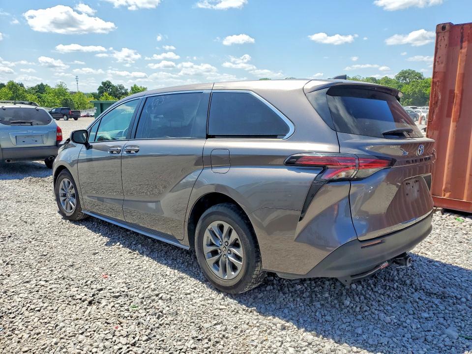 Продажа на аукционе авто 2022 Toyota Sienna, vin: 5TDKRKEC3NS116326, номер лота: 53562386