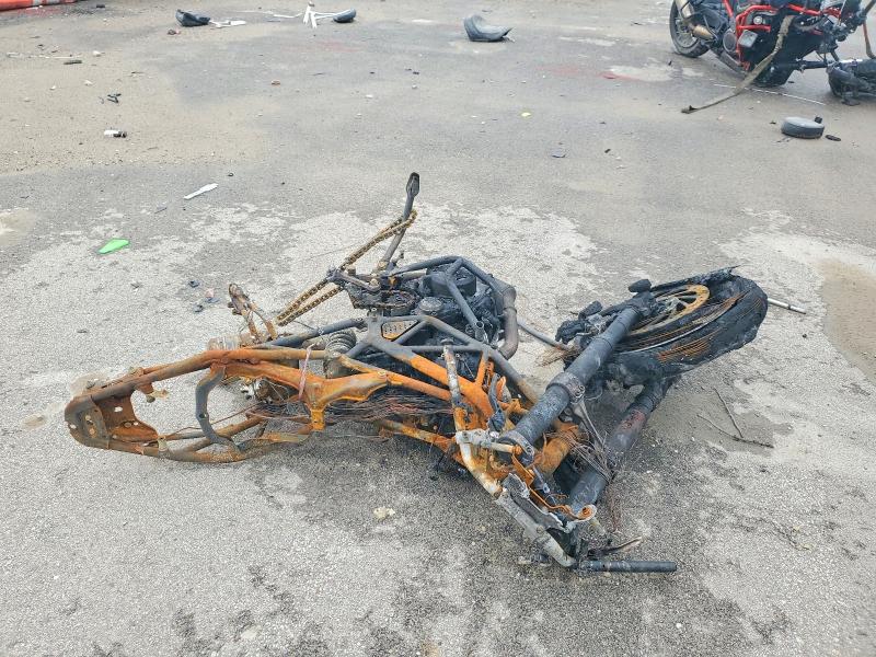 51816906 :رقم المزاد ، MD2JPJ406MC286614 vin ، 2021 Ktm 390 مزاد بيع
